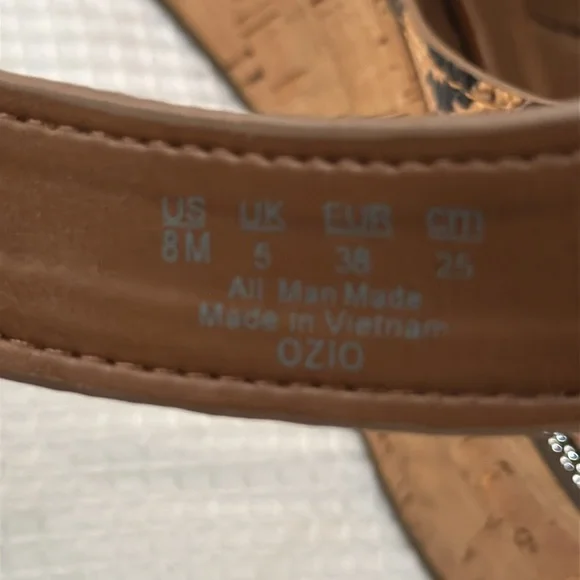 FRANCO SARTO Platform Wedge Sandals, Velcro Strap. Women's Size 8M - Picture 7 of 9